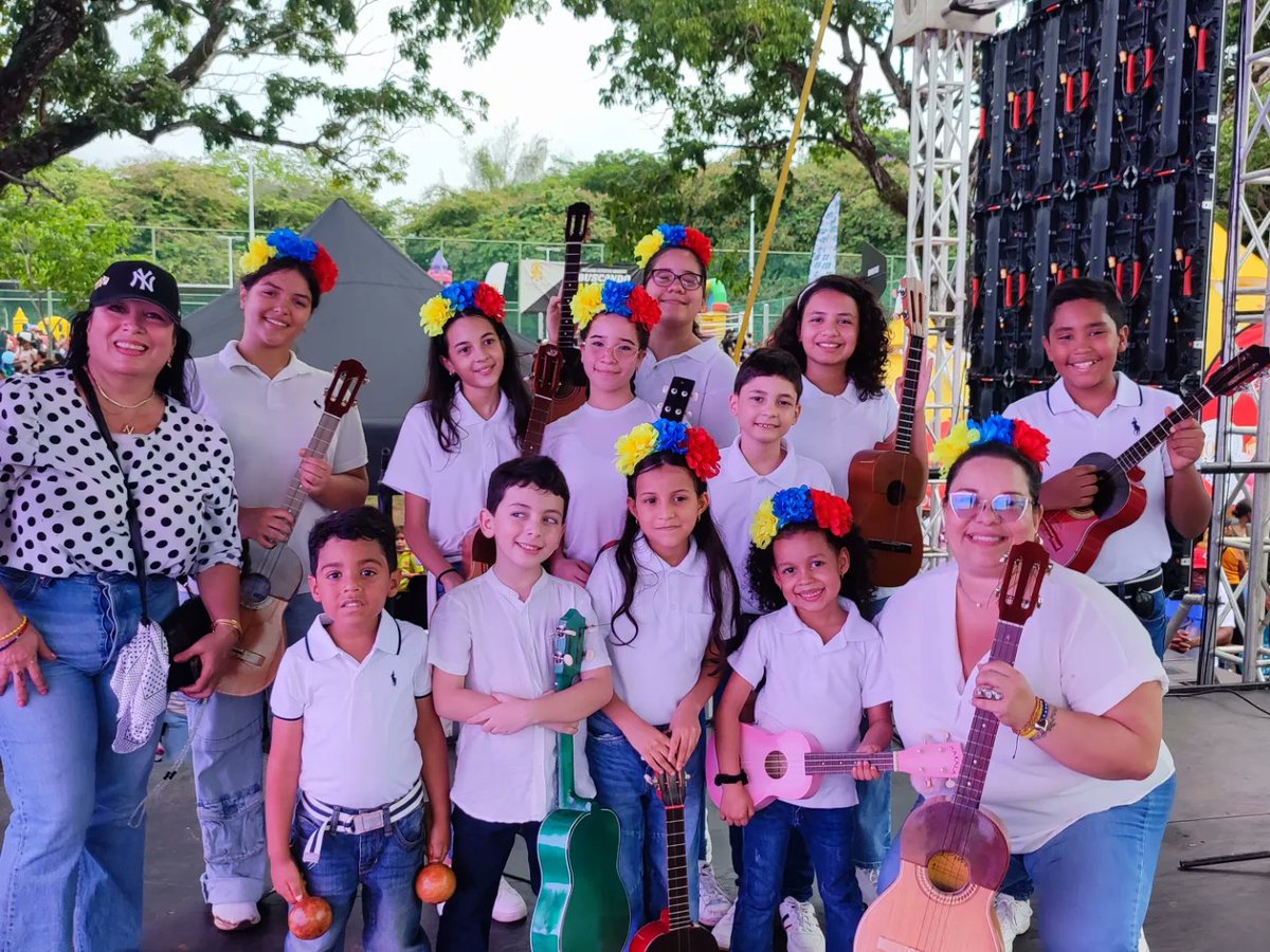 EmbaVePanamá tweet media