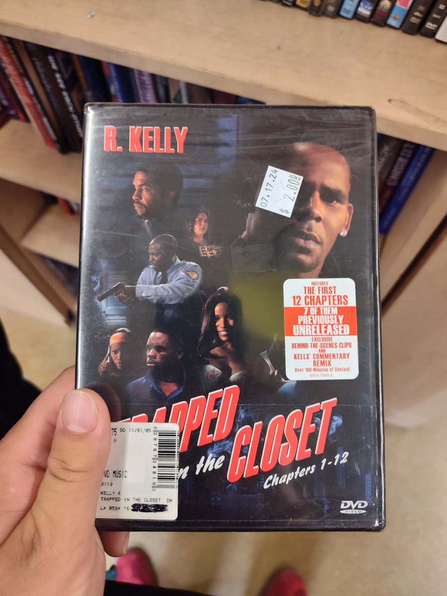 321Continue's tweet image. Found hidden treasure at the thrift store.