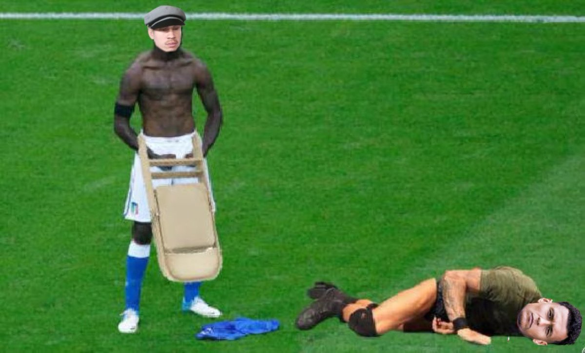 transferbasar's tweet photo. #RammelHSV

🚨🚨🚨Rammel leicht Aggressiv nach durchwachsenen Spiel in düsseldorf.🚨🚨🚨

Rammel soll Selke auf dem Platz noch Verbesserungstipps gegeben haben. Dies zeigen diese Bilder auf. https://t.co/chgAxtrYT9