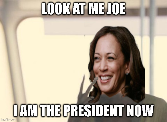 johner2020's tweet photo. kamala to biden right now #Biden #USElection2024 #PresidentialElection2024 #JoeBiden https://t.co/4KZRz946gl