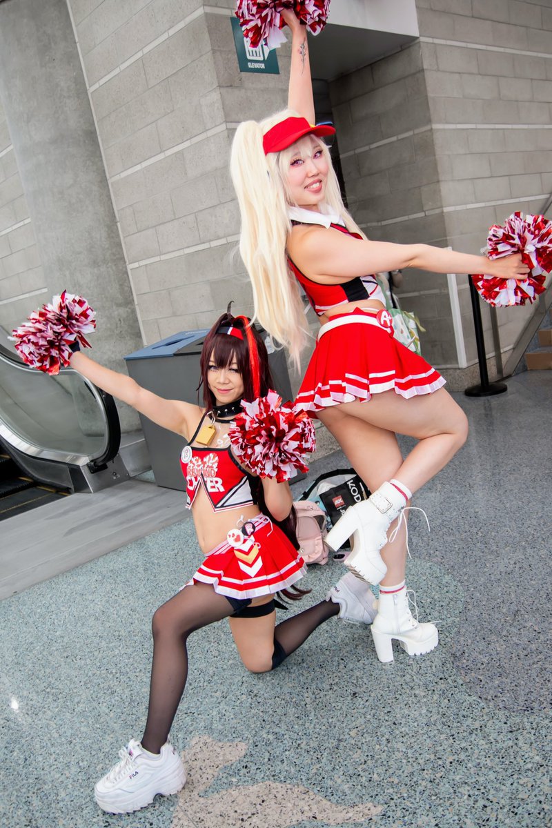 Chyuku_'s tweet photo. Be agressive! Be be AGGRESIVE!!! 📣
@momoyuwu
#nikke #NIKKEcosplay #rewindcheer #cosplay #cosplaying https://t.co/0gxH2pObMF