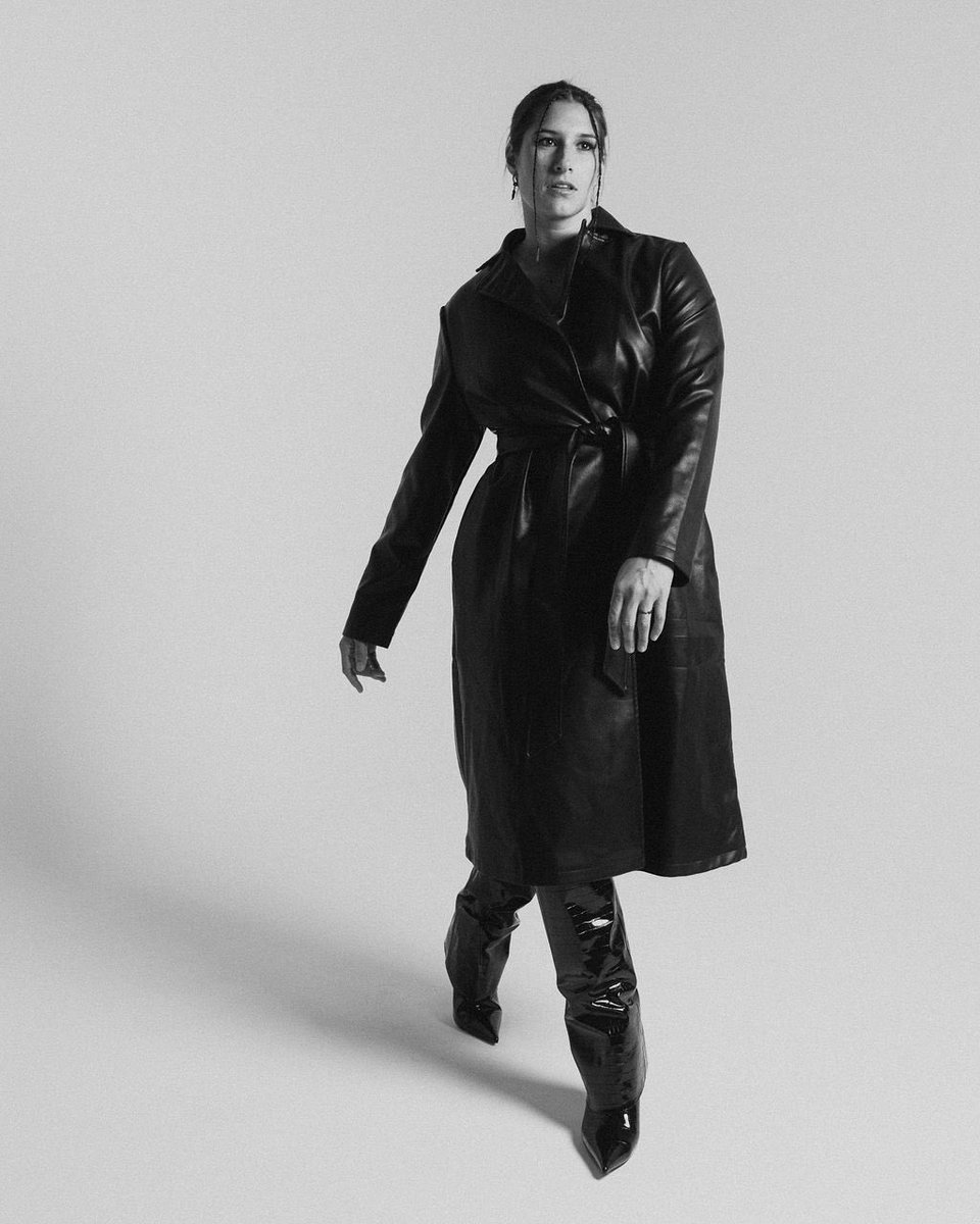 madeline derujinsky tweet media