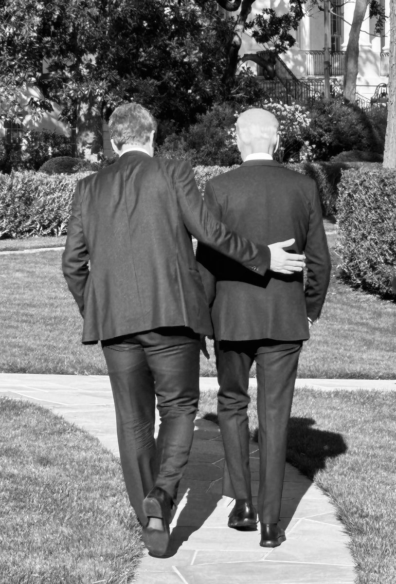 A skilled dancer understands the right moment to exit the spotlight. Thank you, <a href="/JoeBiden/">Joe Biden</a> for your bravery and dedication to freedom ,democracy and humanity.