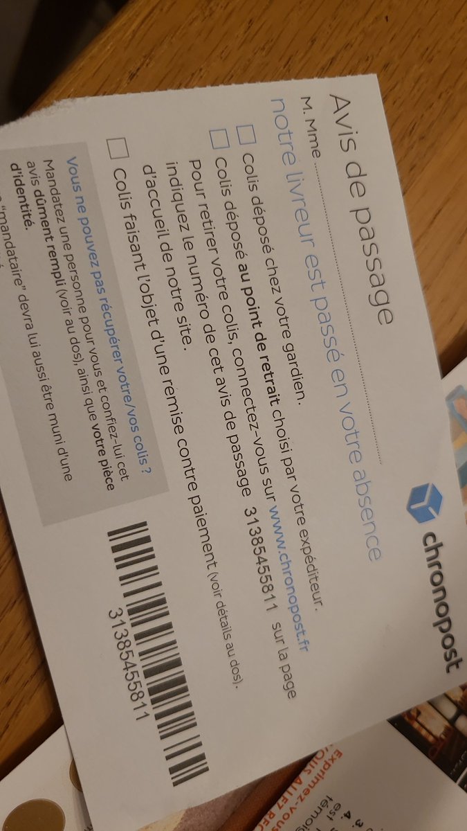 Thomas Diévart (@punkytom) on Twitter photo Coucou <a href="/Chronopost/">Chronopost</a>. Est-ce que vous pouvez s'il vous plaît adresser une prime d'excellence au livreur qui n'a pas rempli l'avis de passage (coche ta case préférée) et qui, si j'en crois le numéro de suivi, a largué le colis à 24km de chez moi. Lui c'est un champion! ✌️ Coucou <a href="/Chronopost/">Chronopost</a>. Est-ce que vous pouvez s'il vous plaît adresser une prime d'excellence au livreur qui n'a pas rempli l'avis de passage (coche ta case préférée) et qui, si j'en crois le numéro de suivi, a largué le colis à 24km de chez moi. Lui c'est un champion! ✌️