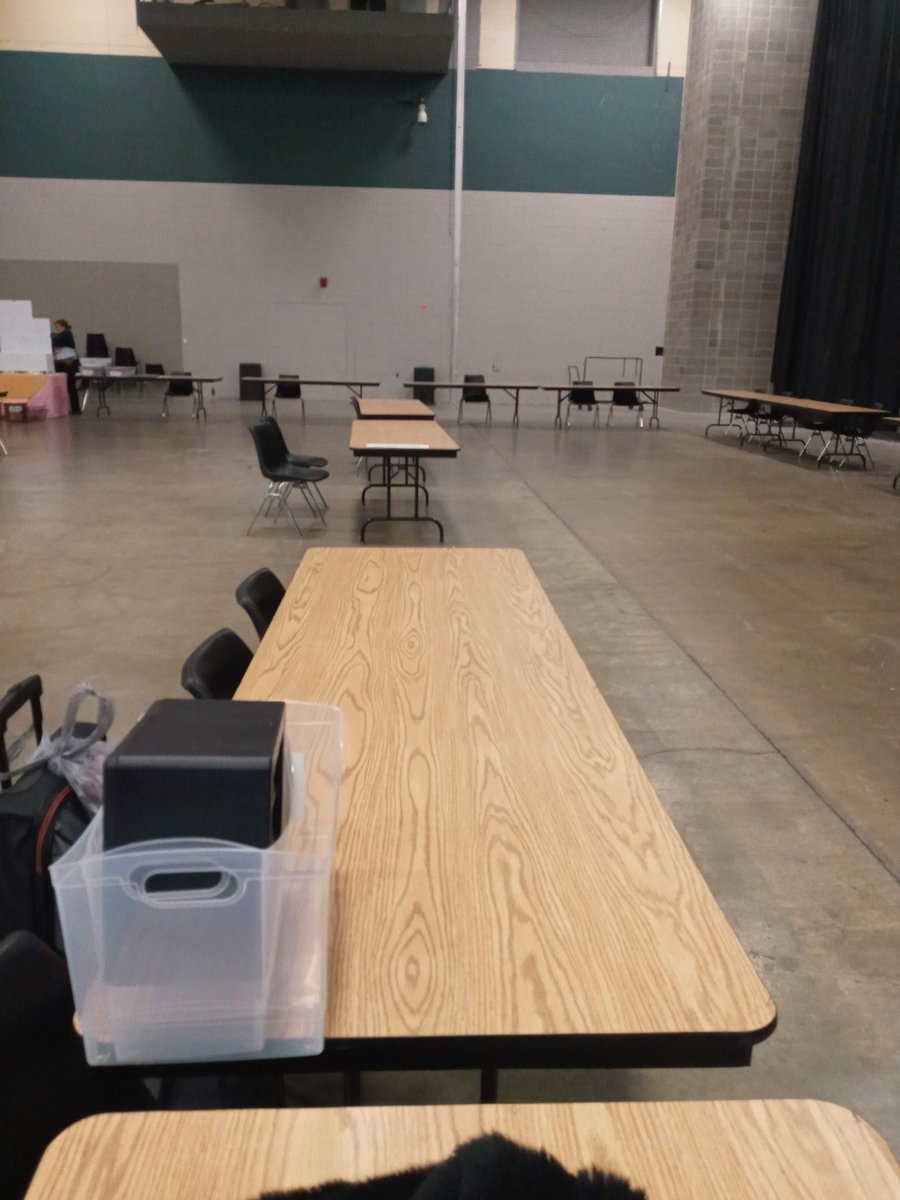 That's right another #gemcitycomiccon in the books. Thank you everyone for another great year. 

See ya all at the next one.

#gccc2024 #convention #comics