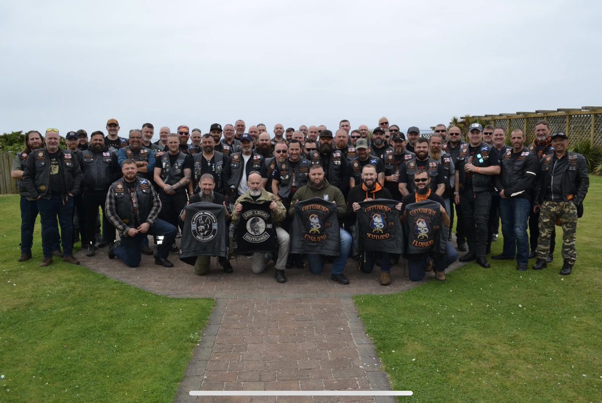 robtrotter1981's tweet photo. 🏴󠁧󠁢󠁳󠁣󠁴󠁿🏴󠁧󠁢󠁥󠁮󠁧󠁿🇧🇪🇺🇸🇬🇧🧡🖤🤙👊☀️🍻🏍️ https://t.co/XtMbheqpl6