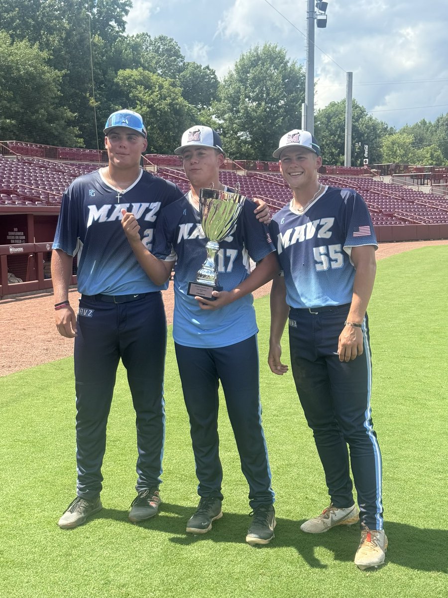 Titus Bone Poore tweet media