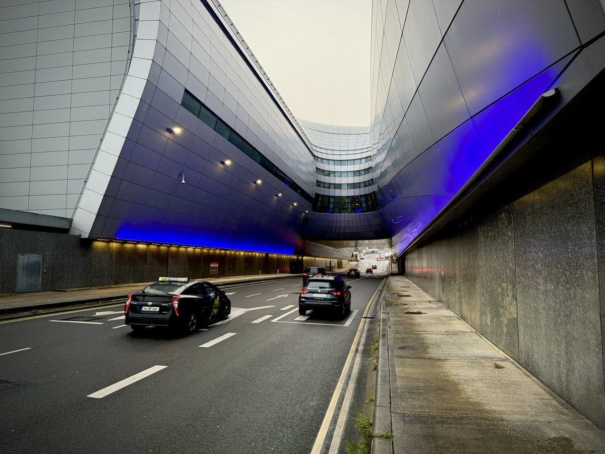 DublinAirport's tweet photo. Welcome to Dublin Clare-port! We’re lit up in blue tonight in recognition of the Banner County’s historic All-Ireland hurling victory at Croke Park earlier today 🔵🟡 https://t.co/5qItiFOQxA
