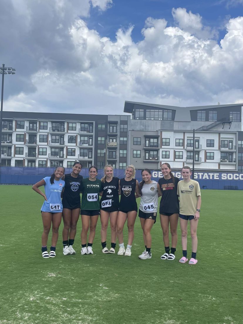 So glad I got to meet the girls I will be spending the next 4 year with at the <a href="/GSU_Soccer/">GSU Women's Soccer</a> ID camp today. Class of 2025 💙💙💙