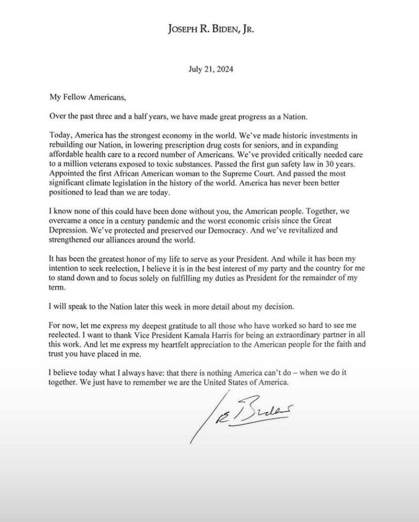 Moelhadji19's tweet photo. #JoeBiden se retire de la course à la #présidentielleaméricaine. #KamalaHarris, sa vice-présidente, 59ans devient candidate des #démocrates. A ce propos, j’ai rédigé #1article dans mon #blog: https://t.co/afeuqSEzQM. Merci de lire et partager.
#blog #BidenHarris2024 #USA https://t.co/DgfL4K4tU0