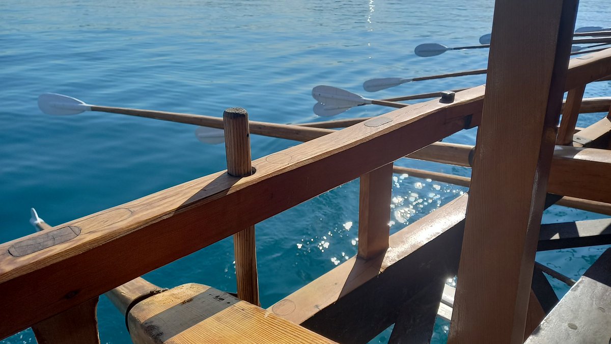 Roelkonijn's tweet image. WE ROWED THE OLYMPIAS!!