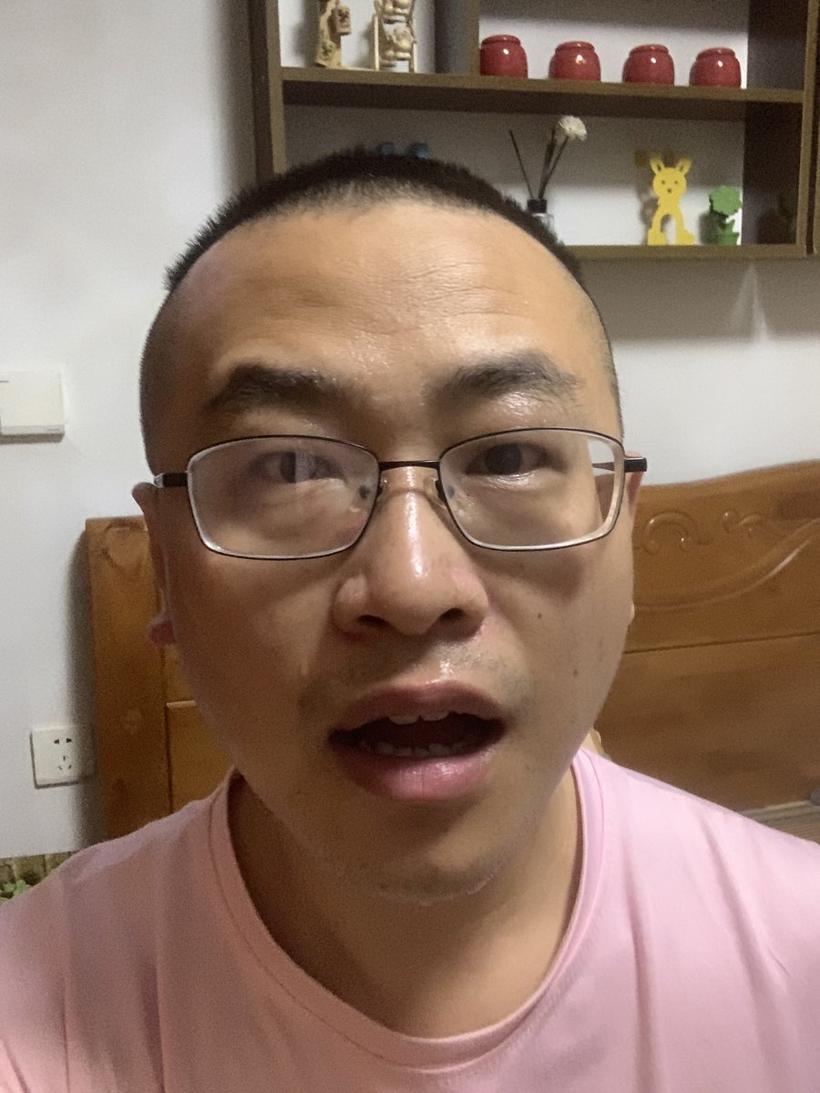 JamesCageWhite's tweet image. Breaking news : President Biden quits. Endorse Kamala Harris for next president