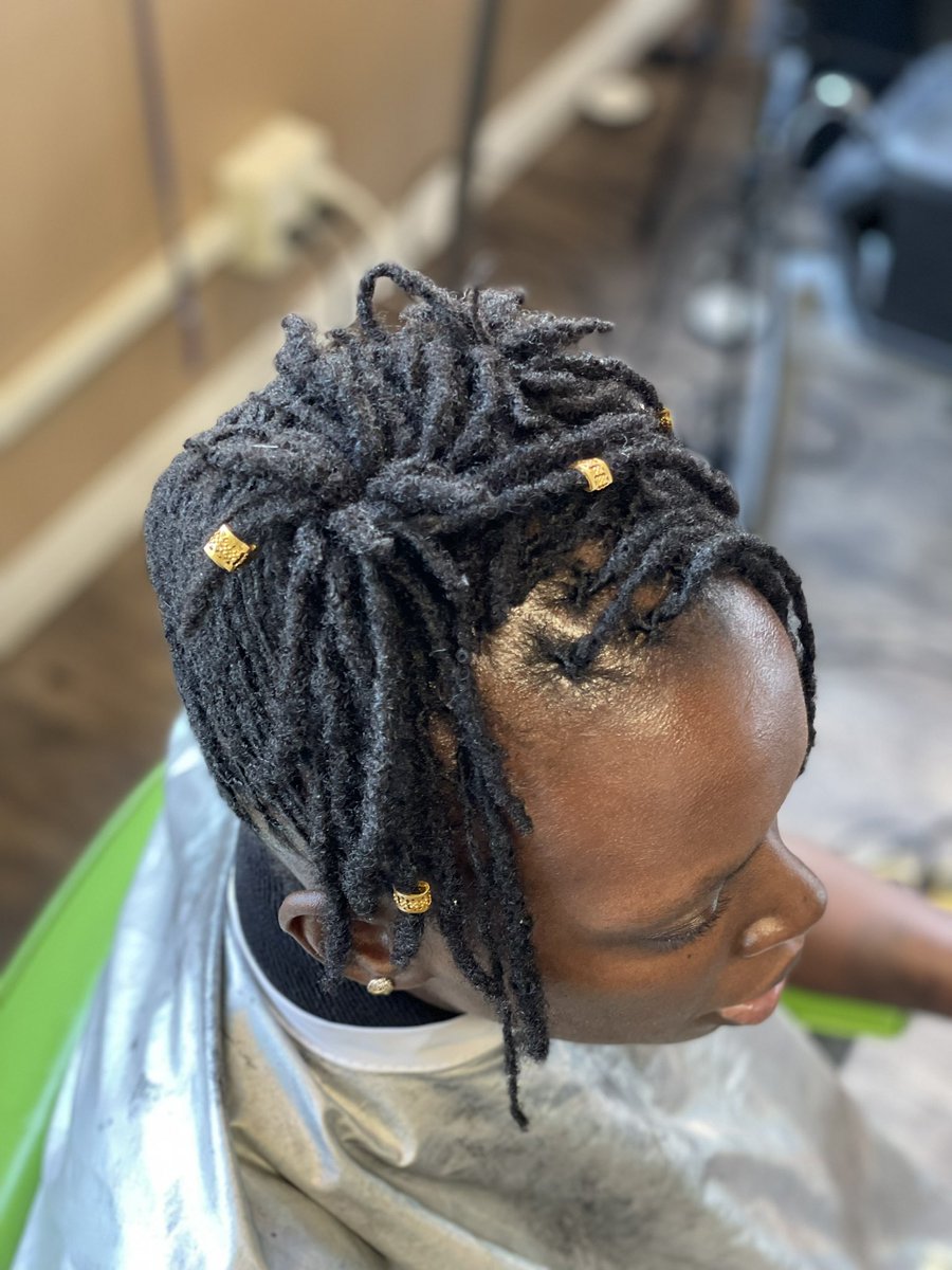 kweyu3's tweet photo. Loving the growth ☺️ #interlocks https://t.co/cGFod5M2pB