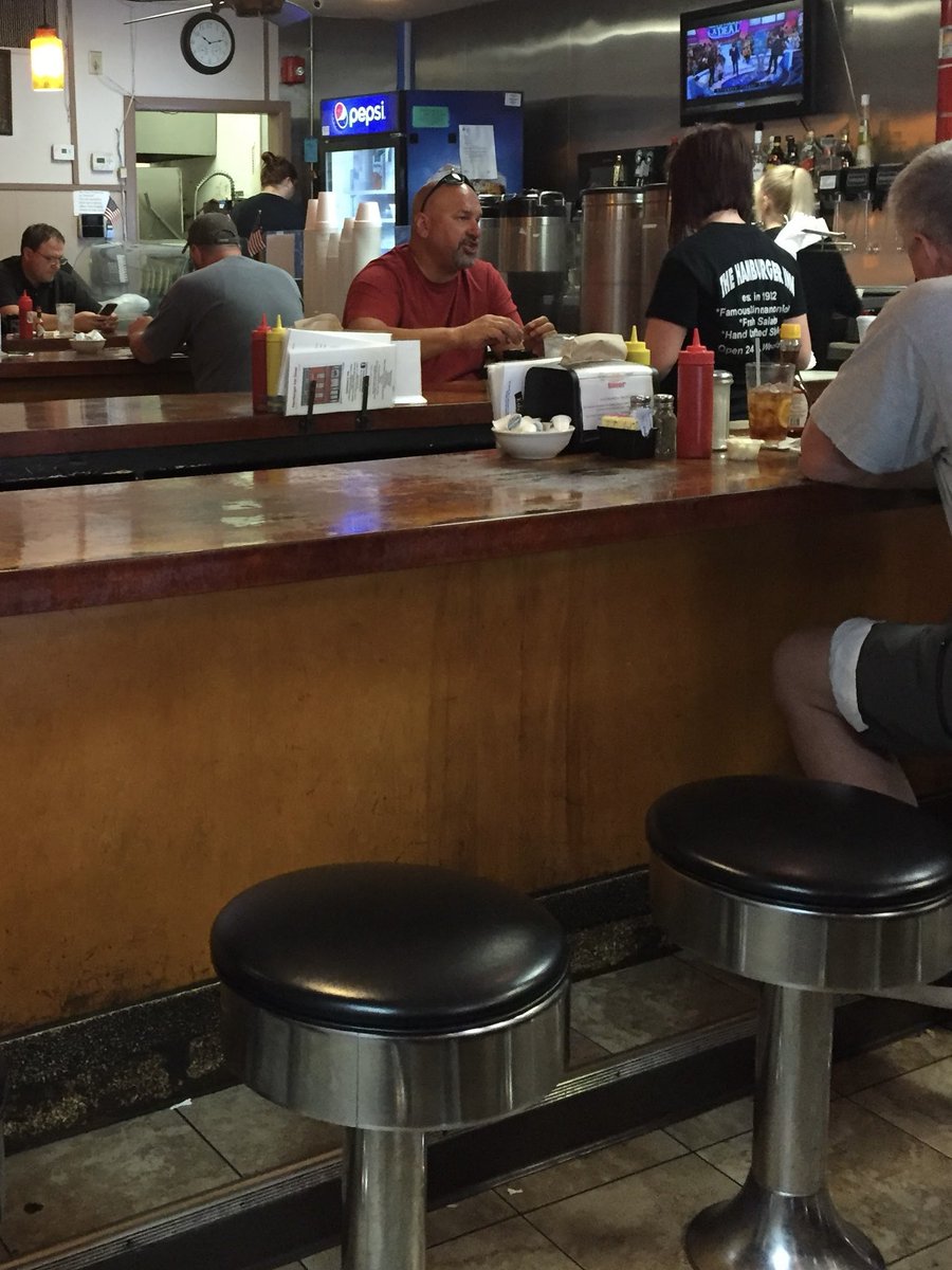 Trailwalker13's tweet photo. The Hamburger Diner’s bar stools for #AlphabetChallenge #WeekCforCircles
Many a time two wet, cold campers ended up in this joint first thing in the morning. https://t.co/j6lsCnMMLA