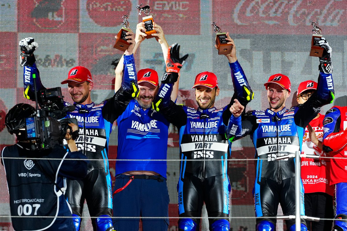 yamaha_bike's tweet photo. #鈴鹿8耐 
#1 YAMALUBE YART YAMAHA EWC Official Teamが2位
2004年の参戦以来、鈴鹿で初の表彰台を獲得‼️
EWCのポイントランキングで首位に浮上

#15 IRF with AZURLANE は、ノントラブル完走とチーム最多ラップ更新という目標を見事クリア。

SSTクラスでは、#13 Taira Promote Racingが211周を走り3位表彰台。

8時間にわたってYZF-R1に乗るヤマハ勢への応援、本当にありがとうございました

レースレポート👉 https://t.co/RQwNKfKgDR
#がんばれYART #R1 #YAMAHA #YAMALUBE #アズレン8耐