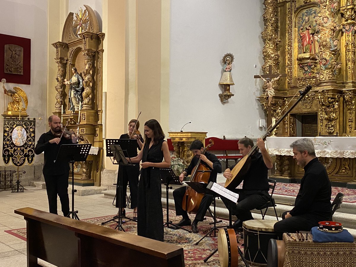 🎵 Concierto de <a href="/OMusicus/">Orpheus Musicus</a> en la iglesia de San Sebastián de #Cercedilla. Música escocesa, irlandesa e inglesa de los siglos XVII y XVIII