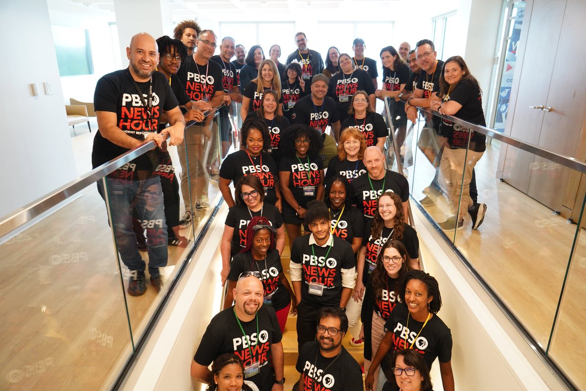 🎥🍎 2024 Teacher Workshop 🍎🎥

Over the last 2 days, participants received hands on journalism experience with workshops in editing, videography and more!