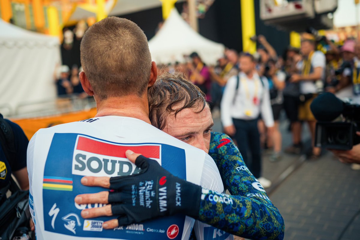 🇫🇷 #TDF2024

𝐃𝐞𝐚𝐫 𝐓𝐚𝐝𝐞𝐣 𝐚𝐧𝐝 𝐑𝐞𝐦𝐜𝐨,

Thank you for the wonderful battle in the past few weeks. You are absolute champions. Sports would be nothing without nice rivalry. 

We tried to beat you, and gradually enjoyed a wonderful and sporting fight. Sport is