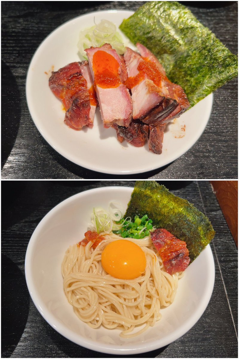 yazoo_226's tweet photo. 支那ソバ 小むろ@行徳
つけソバ(醤油)＋生玉子＋海苔5枚＋刻みチャーシュー

ランチは此方へ。

醤油の香りや出汁の旨味と共に仄かな酸味が滲むつけ汁にしなやかな自家製麺を潜らせて啜る醤油つけはやはり激ウマ。
トッピングや卓上アイテムも色々駆使すれば楽しみ方は無限大♪
 
ごちそうさまでした！ https://t.co/2pmoBYjSbq