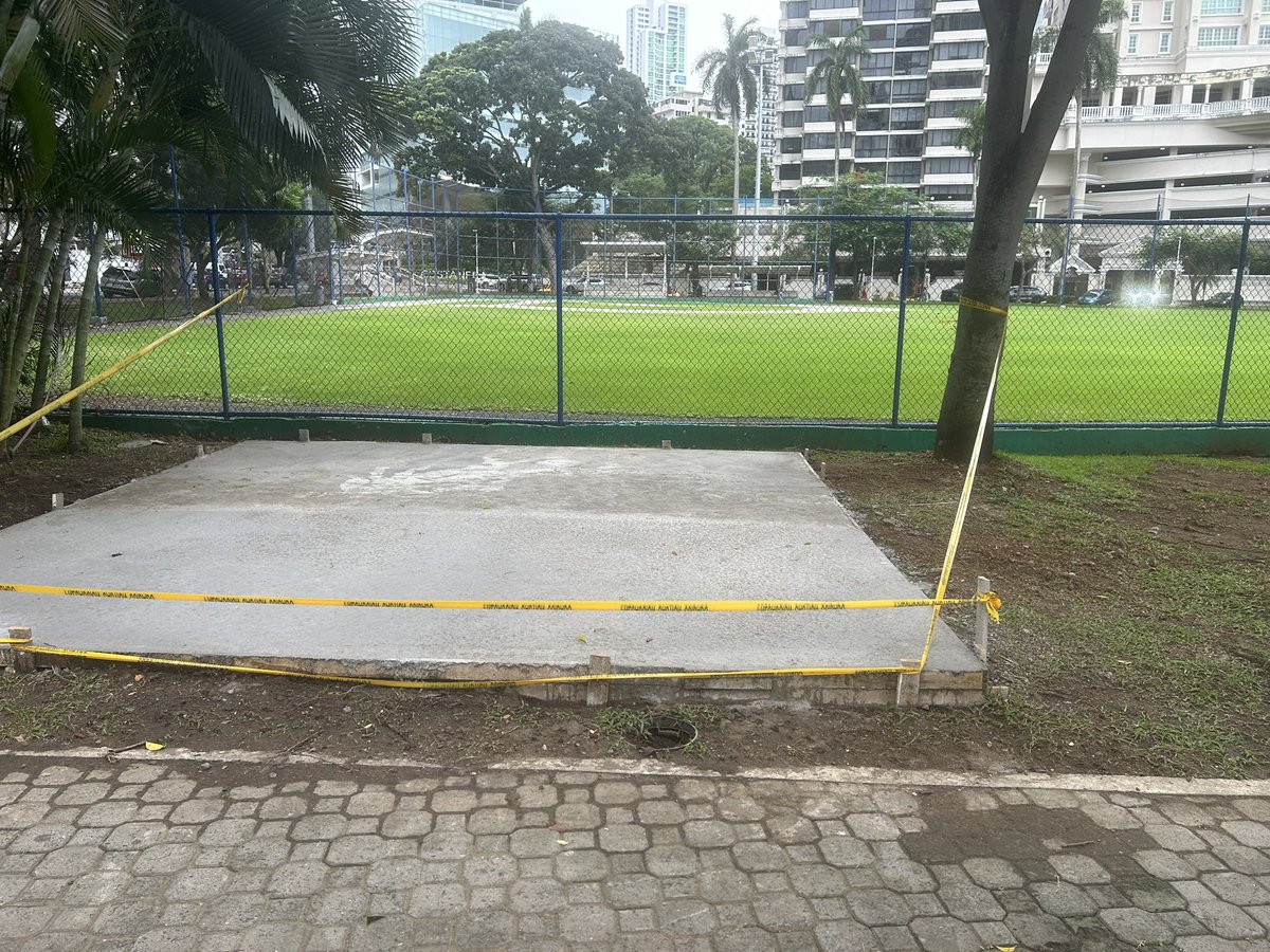 Sarahrosasarias's tweet photo. Esto que es?🥹 #parqueUrraca https://t.co/efLztZZLz2