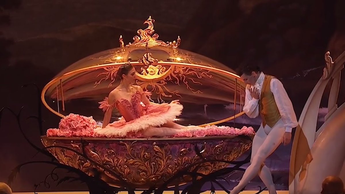 Inviting History tweet media