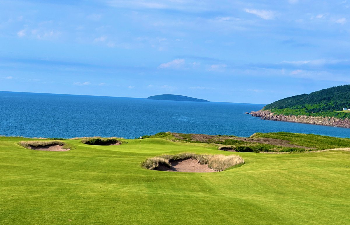 Rick Golfs tweet media