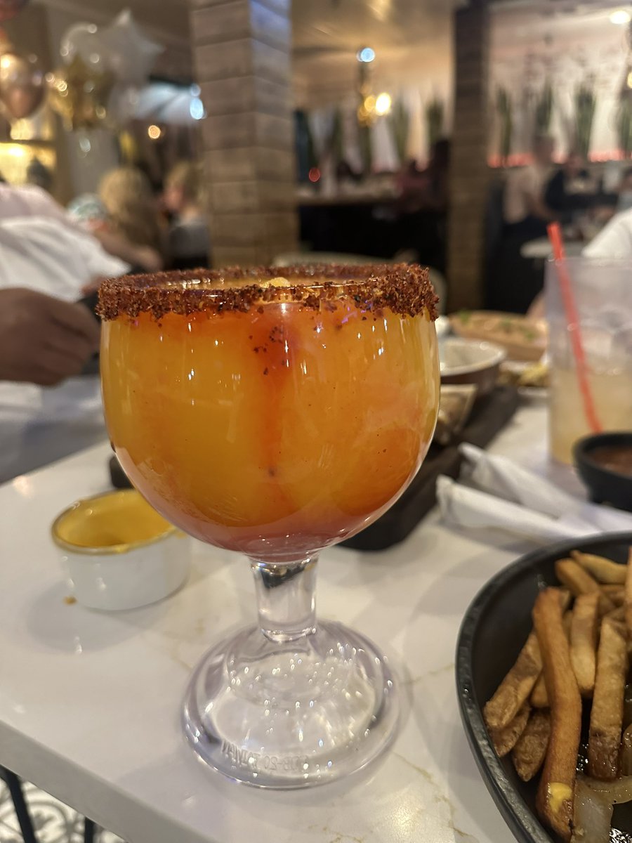 notorious_love's tweet photo. “A cocktail a day keeps the bad vibes away” https://t.co/9hmtatlBiE