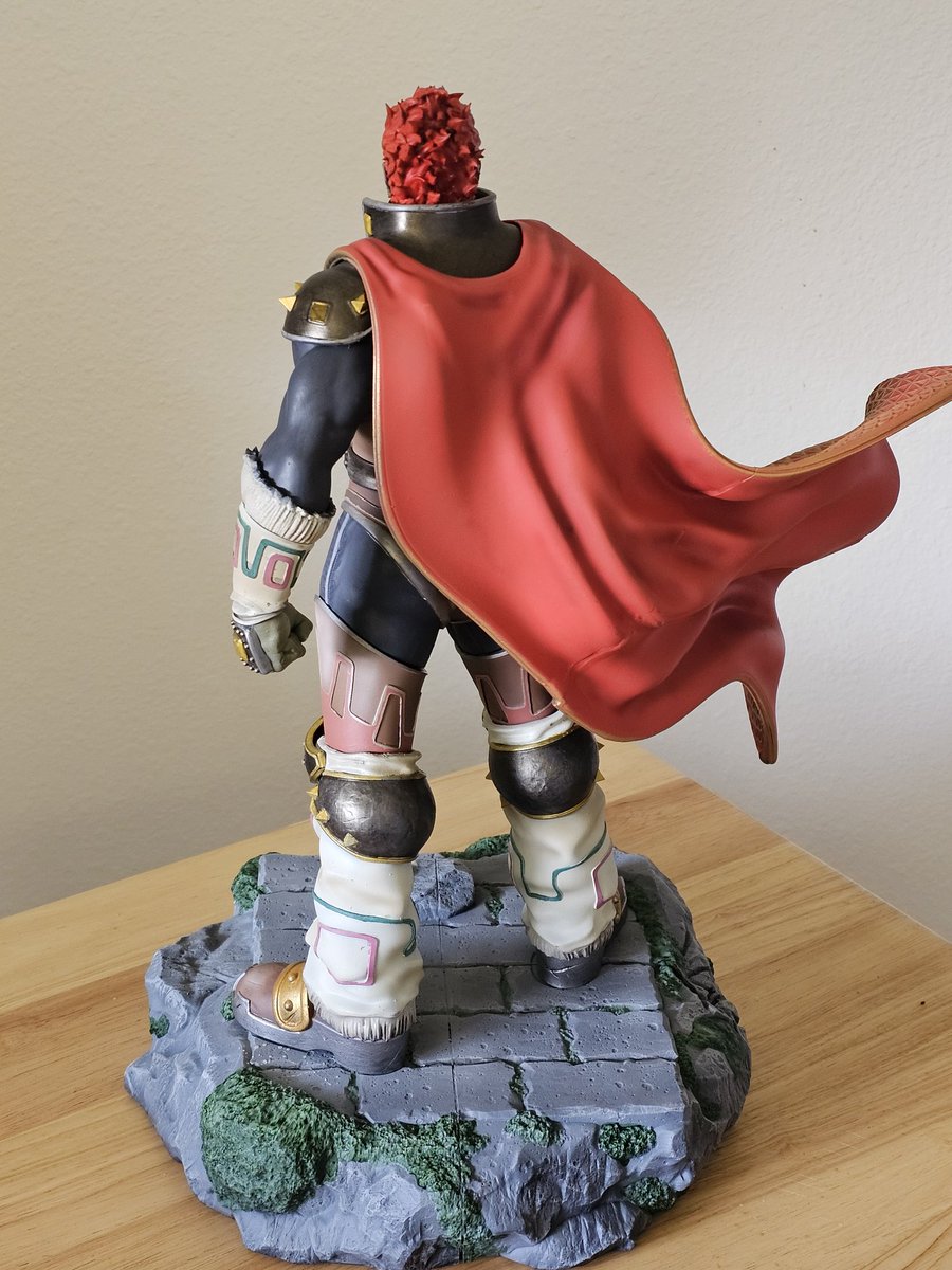 Thomakaze's tweet photo. He won't fit in the box that I bought specifically for taking pictures of these finished projects 🙃 https://t.co/nUksgOzcZg