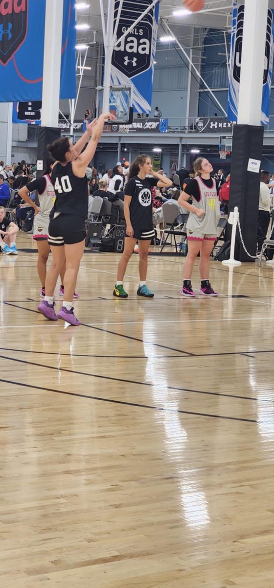Mariah Kerley (@mariah_kerley14) on Twitter photo I had an opportunity to play for Michigan Mystics Flight this weekend at the Under Armour Rise Championship tournament in Ohio. Tomorrow 7/22 we play at 11:35 on court 12 for the Championship game. #40
<a href="/TaylorU_WBB/">Taylor Women’s Basketball</a> <a href="/umwwbasketball/">UMW Women’s Basketball</a> <a href="/TrineWBB/">Trine Women's BBall</a> <a href="/__Candice_/">Candice Leatherwood</a> <a href="/ClearyUWBB/">Cleary University Women's Basketball</a> <a href="/UM_Dearborn/">UM-Dearborn</a> I had an opportunity to play for Michigan Mystics Flight this weekend at the Under Armour Rise Championship tournament in Ohio. Tomorrow 7/22 we play at 11:35 on court 12 for the Championship game. #40
<a href="/TaylorU_WBB/">Taylor Women’s Basketball</a> <a href="/umwwbasketball/">UMW Women’s Basketball</a> <a href="/TrineWBB/">Trine Women's BBall</a> <a href="/__Candice_/">Candice Leatherwood</a> <a href="/ClearyUWBB/">Cleary University Women's Basketball</a> <a href="/UM_Dearborn/">UM-Dearborn</a>