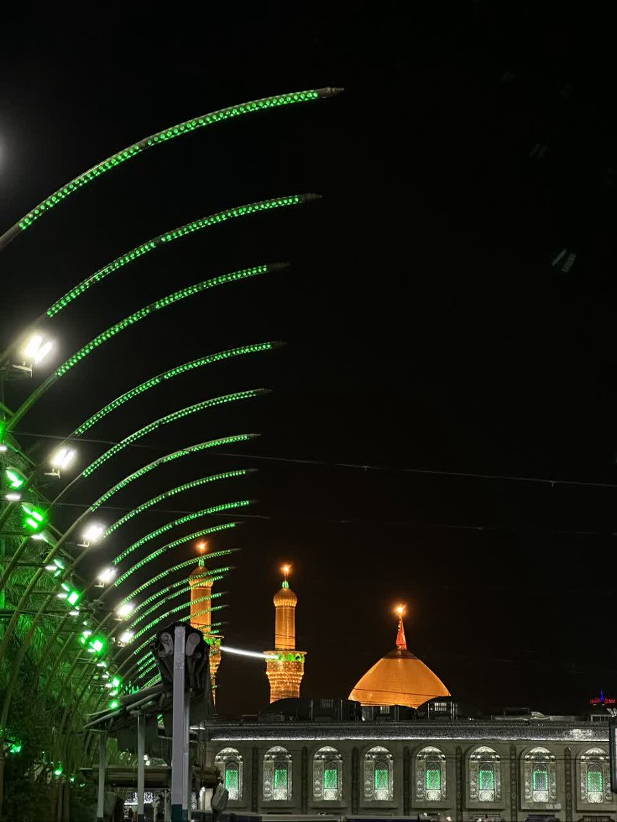 در زیارت عاشورا یه جایی میرسی به مقام معرفت اهل بیت
اکرمنی بمعرفتکم و معرفت اولیائکم
یه چیز تو مایه های هر کسی امام زمانش رو نشناخت میمره مانندِ یه آدم جاهل

آقا جان معرفت زیارت امام حسین وشناخت امام زمانمون رو به ما عطا کن
#مردم_حسینی
#حب_الحسین_یجمعنا