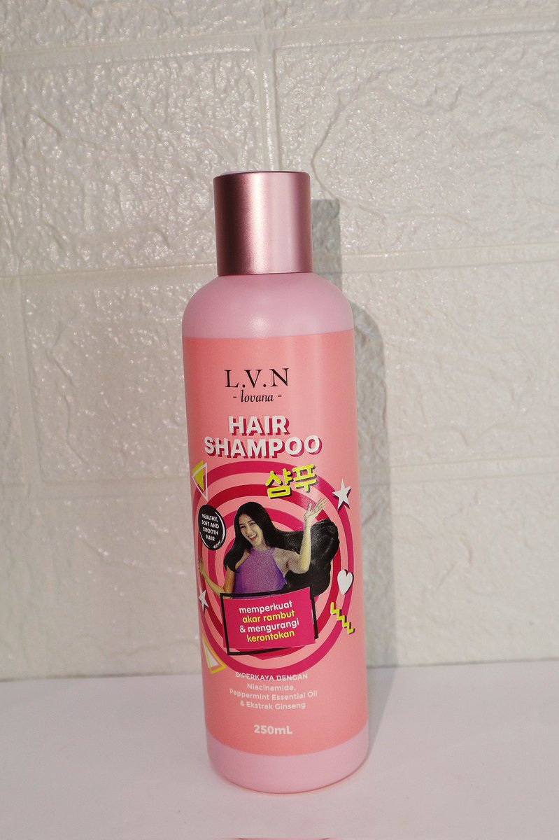 terbiasa bangun tidur dengan banyak rontokan rambut di bantal, terusss pagi ini bersihh cuman ada bbrp helai doang?!!!😳💗

aku habis pakai shampoo gemeccc dari Lovana, murmer, wangi, BPOM✅️