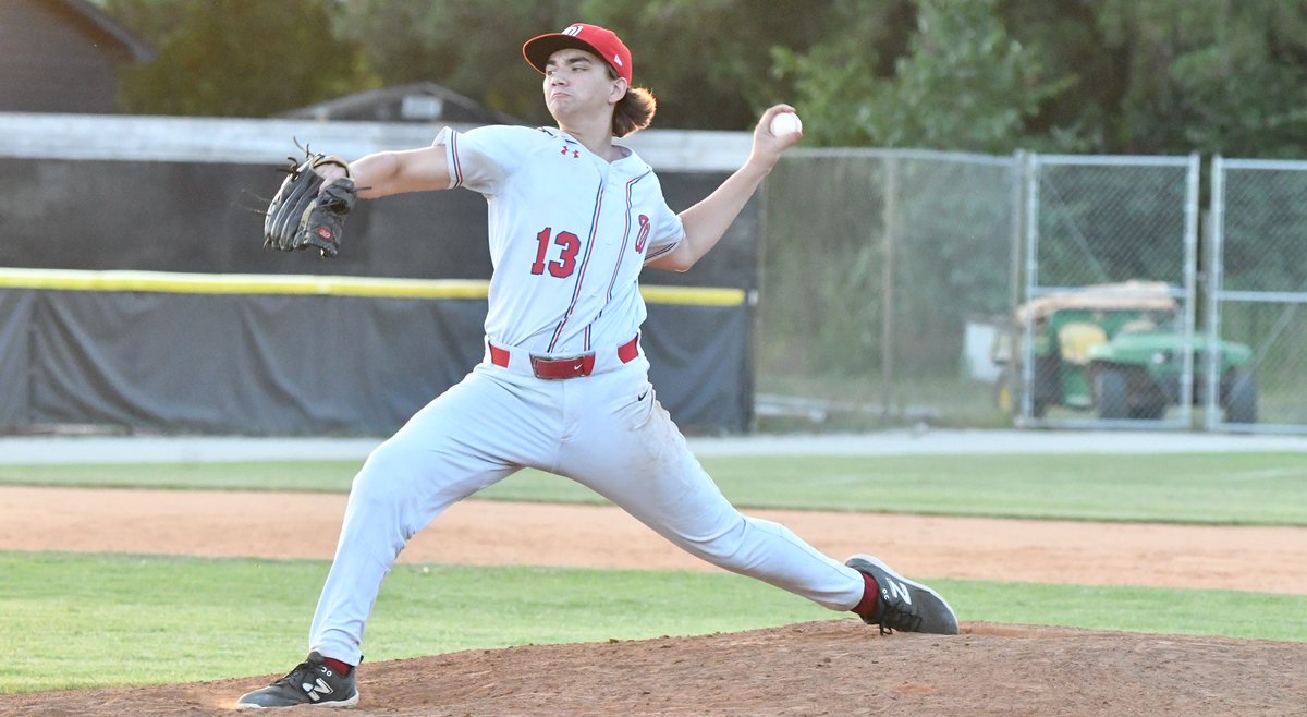 CoastalPreps - Tim Hower (@coastalpreps) on Twitter photo Three pitchers - <a href="/ChaseBuscher/">Chase Buscher</a>, <a href="/TheTylerJumper/">Tyler Jumper</a> and <a href="/JakeJeffreyy/">Jake Jeffrey</a> - combined on a 2-hitter to help Wilmington Post 10 stave off elimination at the state tournament with a 4-1 win over host Cherryville
READ HERE ($): coastalpreps.com/baseball/three… Three pitchers - <a href="/ChaseBuscher/">Chase Buscher</a>, <a href="/TheTylerJumper/">Tyler Jumper</a> and <a href="/JakeJeffreyy/">Jake Jeffrey</a> - combined on a 2-hitter to help Wilmington Post 10 stave off elimination at the state tournament with a 4-1 win over host Cherryville
READ HERE ($): coastalpreps.com/baseball/three…