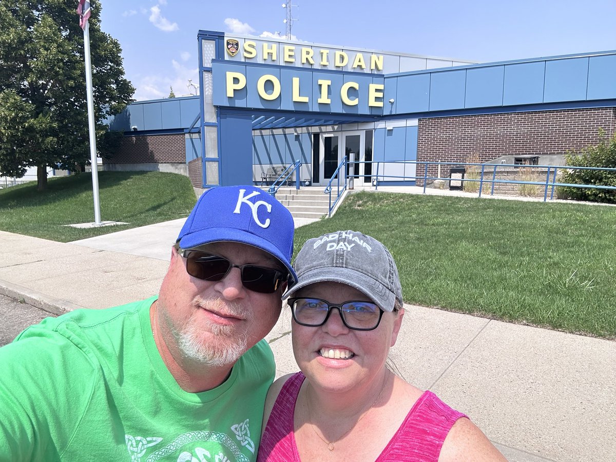ousunny69's tweet photo. Day 3 of STM tour on our way to Alaska. Today we visited 4 alumni towns of SMT. We started off the day Whitewood, SD ep. #386.  On to Spearfish, SD ep. #453, Sheridan, WY ep. #96, and Manhattan, MT ep. #429. Stay tune! @MurderSmall  @sarahhisfunny @Jimmypisfunny @WhismanSucks https://t.co/VHCCgo0Vs8