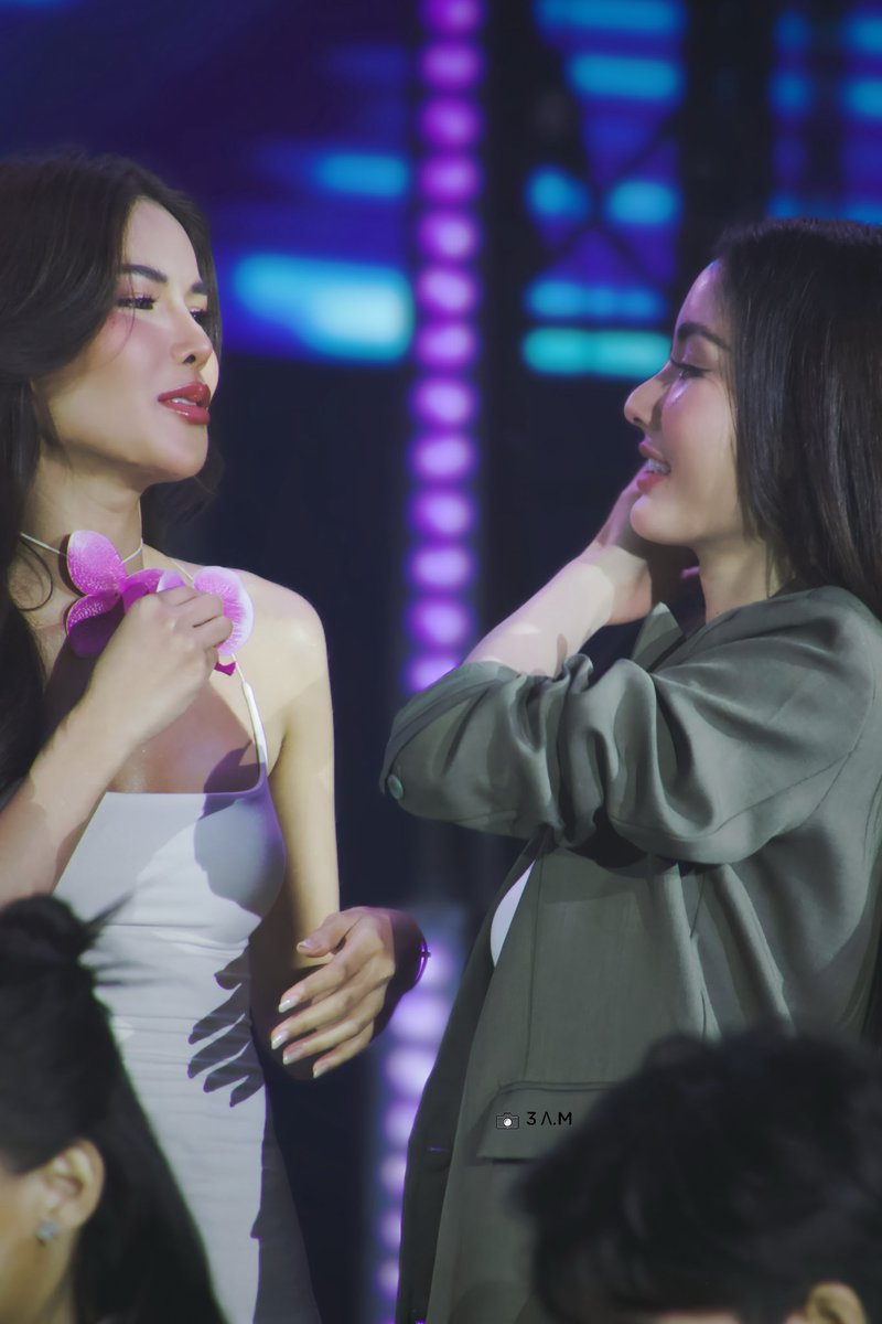 3Thr33am's tweet photo. ภาพที่มีเสียง(สาววาย)🫣🤭
.

พี่หมวดจิวขาา ขยับตรงนี้ให้นู๋หน่อยยยค่ะ

#มีนเบ้บ #meenbabe #FinalGrandDancerxMeenBabe https://t.co/KV8Hlm2SKs