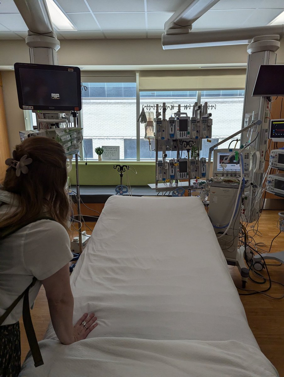 Mark E. Joubert tweet media