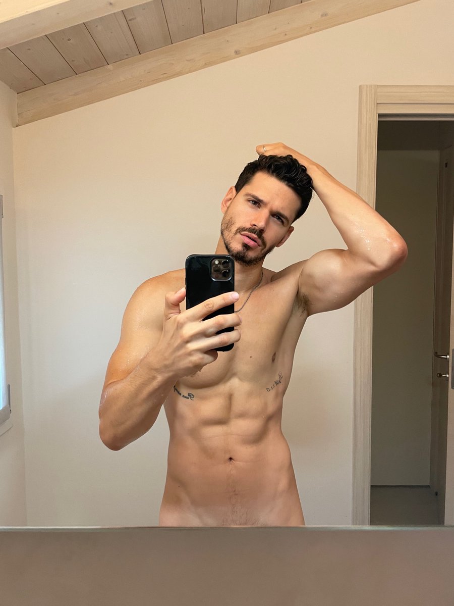 Type “yes” for the full pic in your DMs