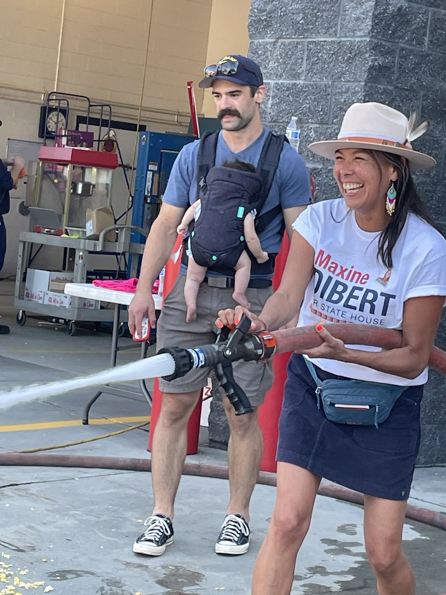 MaxforAlaska's tweet image. Golden Days is a great tradition! #akelect #akleg