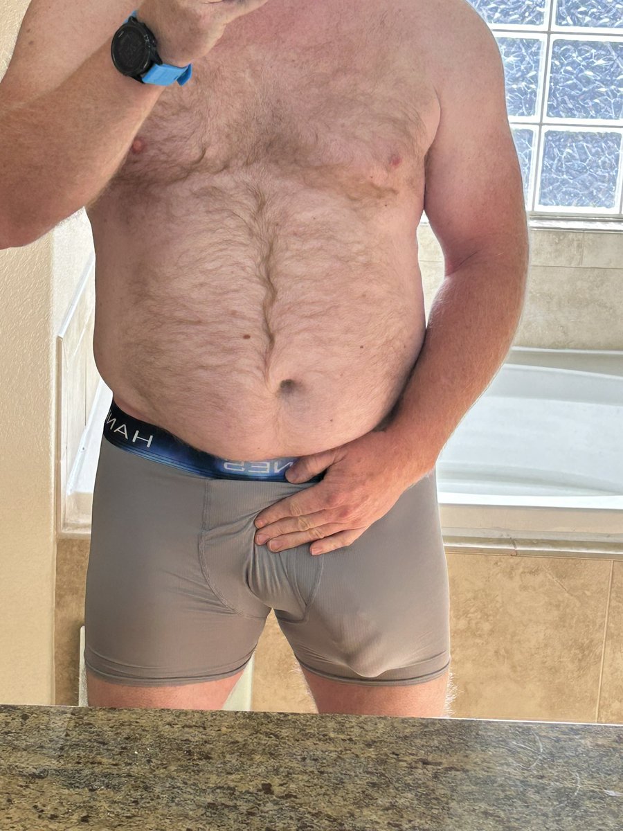 DrakeStone7418's tweet photo. Hello Friends. More to cum soon! Be sure to checkout my OnlyFans page and subscribe while it’s free! https://t.co/h6f5oldzfX