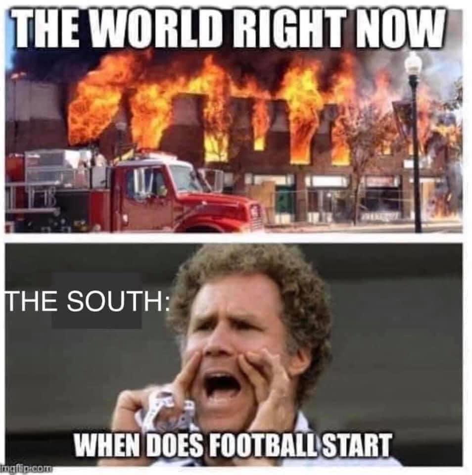 woopigkayla's tweet photo. Haha I’m ready!!! NFL and college! https://t.co/yD5P1VgzjM