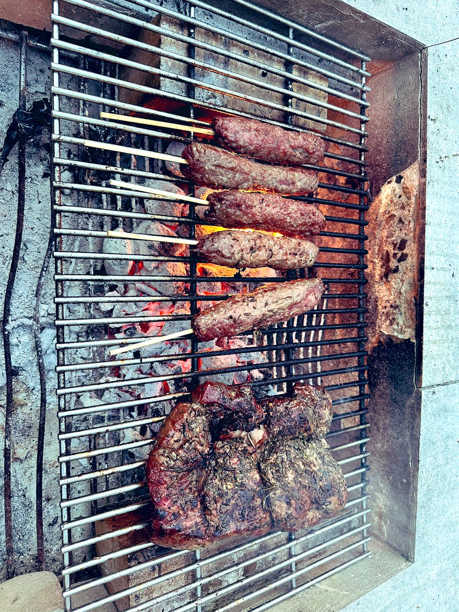 Mr_Winoship's tweet photo. #3braaisfor3brothers what a weekend of catching up with good friends good #braai and great wines. @huertadealbala #syrah has to be the best from @XEspana with #moroccan flavoured lamb #mattparish cab was jammy but hit the spot. Braai cooked with #lekker #kameeldoring wood. Shooooo!
@gregsherwoodmw @HTimber @littlebedwyn