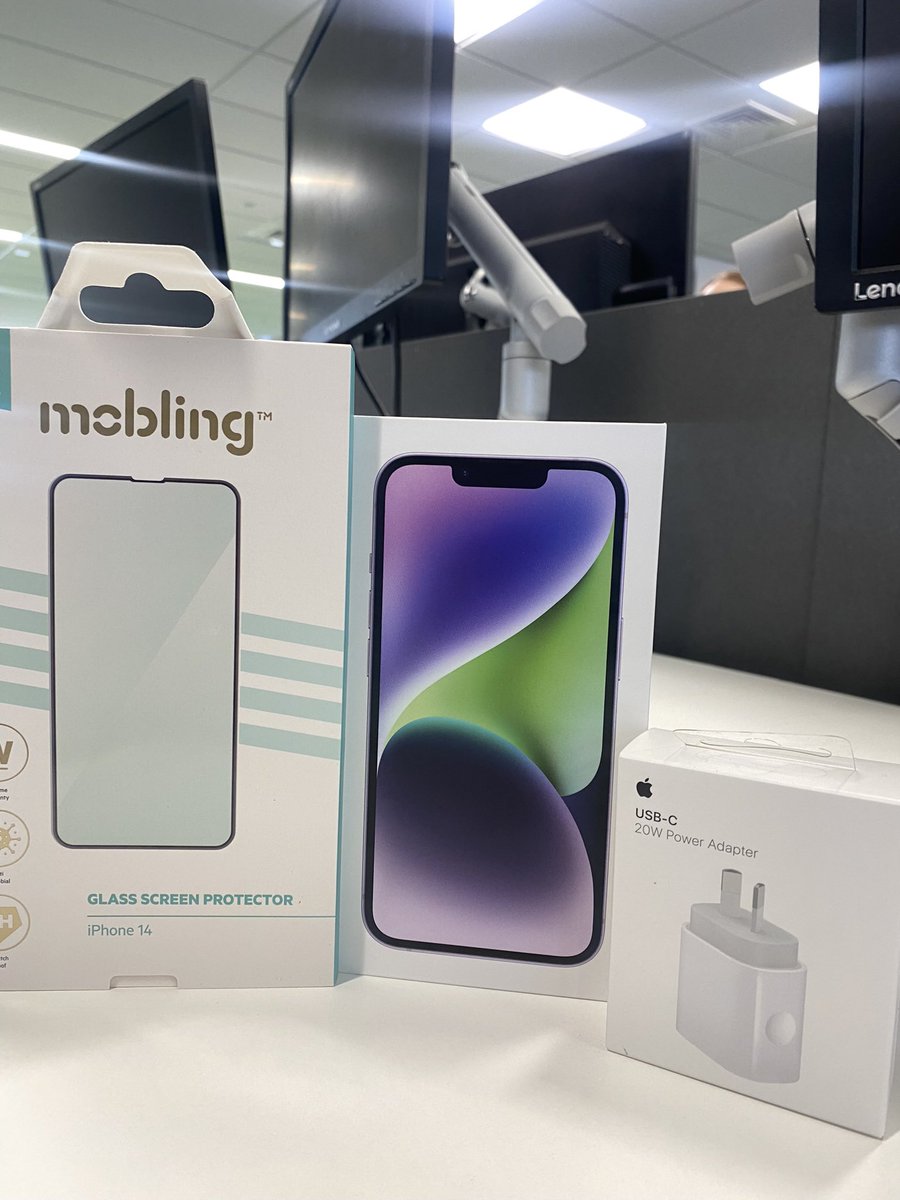 sxtxvxnx's tweet image. Handset refresh. #workperks