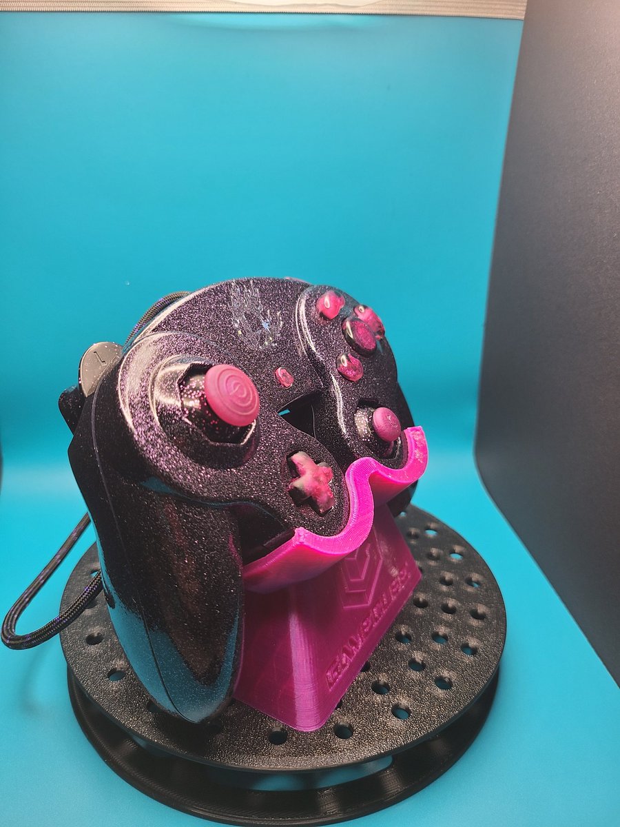 IcedOutCustoms tweet media
