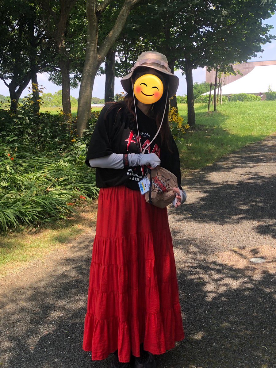 maemaepecochan's tweet photo. ADAM FEST2024
玉田さんのオススメバント勢揃いのフェス！めちゃくちゃ楽しかったです。
今年もありがとうこざいました。

定番になりつつある、フェスでの服装、見かけたら遊んでやってください♡
キーホルダー、受け取ってくださった皆さんありがとう〜🫶

 #ADAMat
 #浜松
 #ADAMFEST24 https://t.co/qqzODF15xr