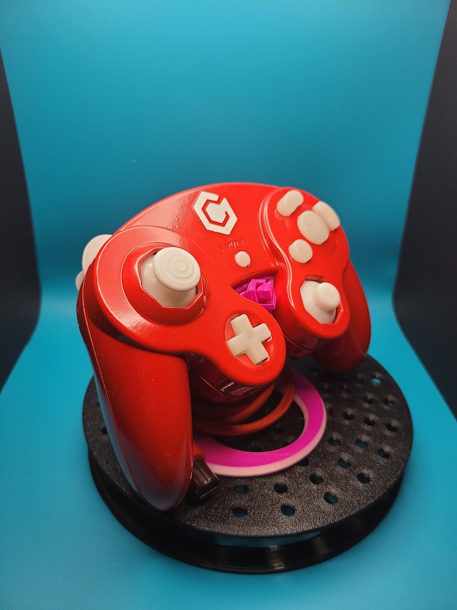 IcedOutCustoms tweet media