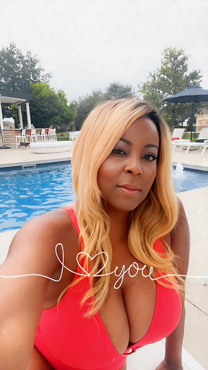 ShondaOnline's tweet image. How about this:
☀️ Funday Sunday at the pool! Soaking up the sun, making waves, and living my best life! 🌊👙 #PoolsideChillin #SunKissed #SundayFunday #LifeGoals