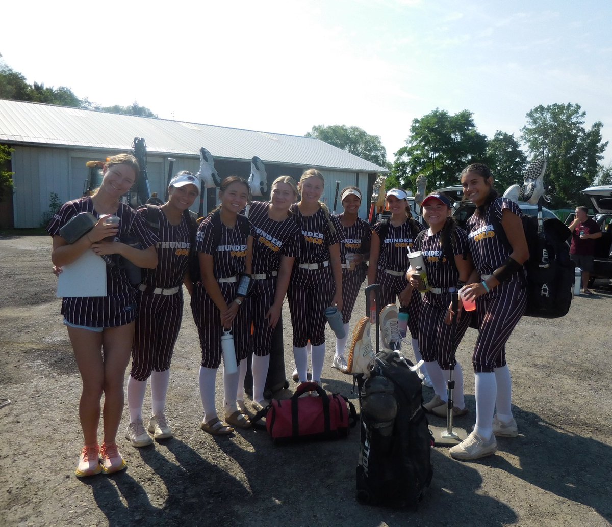 haileyp2024's tweet photo. Couldn’t be more excited to finish out my travel career with this group of girls!! Sad but exciting all in one! @TSThunderGold #Play4Thunder https://t.co/blLaReZh8t