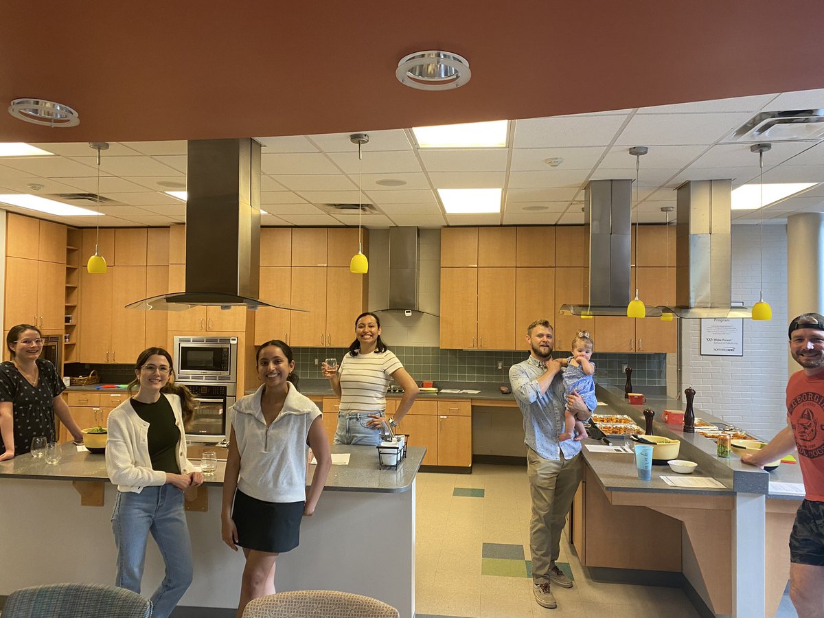 @DrJoeySkelton (@drjoeyskelton) on Twitter photo #WhyWake <a href="/WakePeds/">Pediatrics at Wake Forest</a> <a href="/WFPedsRes/">Wake Forest Pediatrics Residency</a> Sundays are for learning to cook- Memphis Chicken, chili-roasted sweet potatoes, roasted asparagus, salad and peach-blackberry cobbler! #WhyWake <a href="/WakePeds/">Pediatrics at Wake Forest</a> <a href="/WFPedsRes/">Wake Forest Pediatrics Residency</a> Sundays are for learning to cook- Memphis Chicken, chili-roasted sweet potatoes, roasted asparagus, salad and peach-blackberry cobbler!