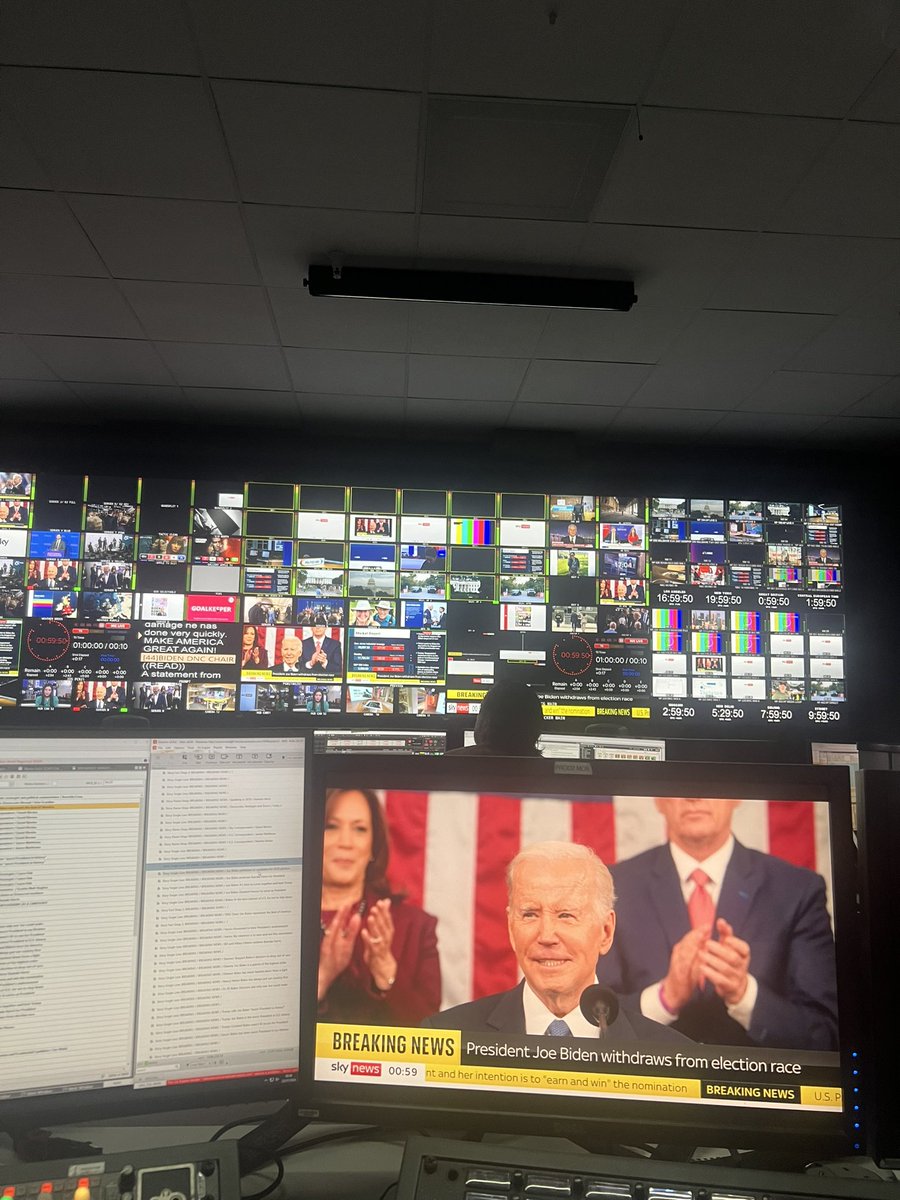 Today’s shift started off fairly calm then changed into a truly historic day - amazing to be part of breaking the massive news of Joe Biden withdrawing as Democrat candidate for the Presidential election 

#skynews #USElection2024