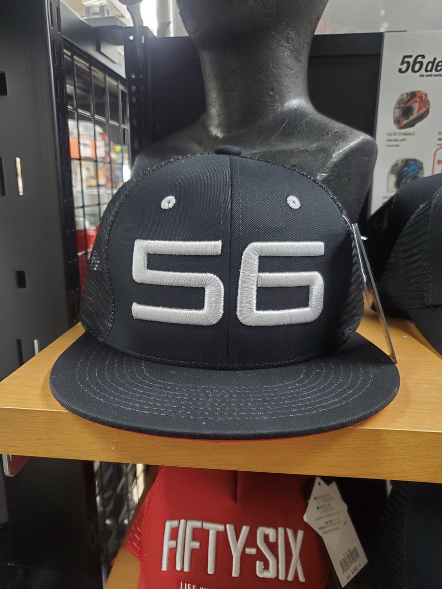 nankaioyama's tweet photo. 56design新入荷情報❗

【56RACING TEAM MESH CAP 56】
￥4,840

56レーシングの
オフィシャルチームキャップが入荷👍
チームライダーと同じデザインの
キャップを被って応援しましょう👍👍

この週末でTシャツが売れる��ど
ファンが増えている感じがします😆

#56design #fiftysixdesign
#バイク https://t.co/qFUcPMHQ95