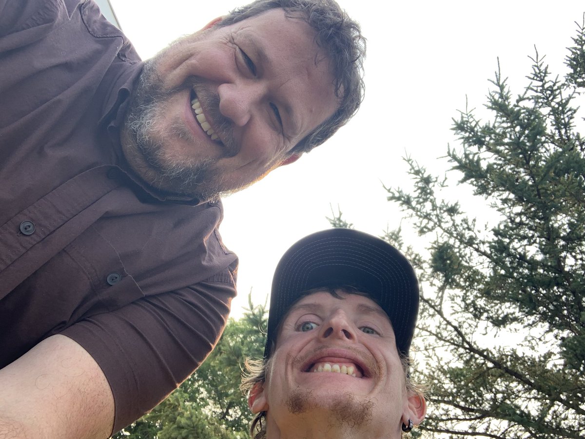glenesimard's tweet photo. JD Edwards on stage at the Salamander Music Fest
Still time to head down there! Proud to be Minister responsible for #mbllgoodtogether Volunteer Sponsor for this great 3-day event in Brandon East. #mbpoli
Any excuse to run into Bryce is a good one too! https://t.co/5Dni418Ila